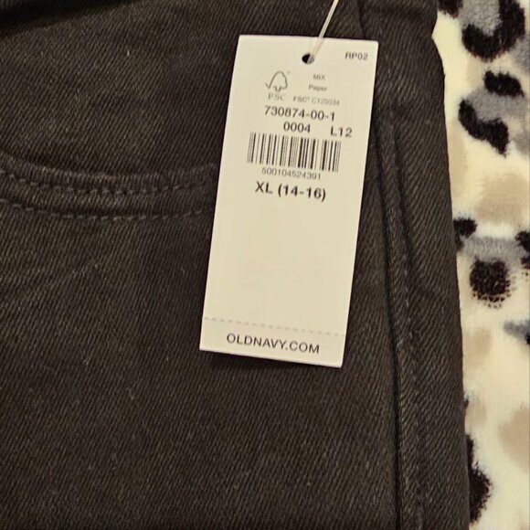 Gap 3 Pairs of Jeans - Picture 14 of 16